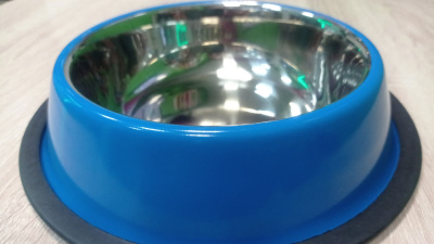 Миска нескользящая синяя 900 мл