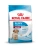 Сухой корм Royal Canin Medium PUPPY для щенков средних пород, 3кг