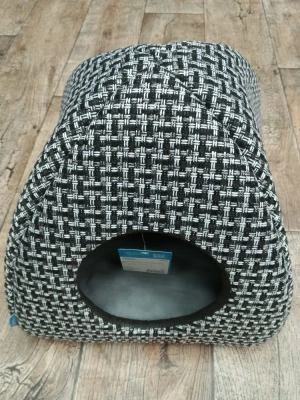 Домик для животных RICH BREED - вигвам с подушкой-подстилкой "Лофт" (40х40х39 см, ТМ PerseiLine)