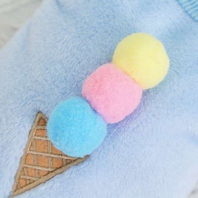 Свитер флисовый голубой с мороженным M