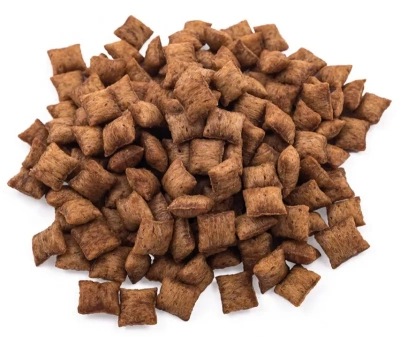 Лакомство  Титбит для кошек Хрустящие подушечки с паштетом из говядины 30 г