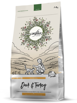 Сухой корм CRAFTIA HARMONA для стерилизованных кошек из утки и индейки 320 г